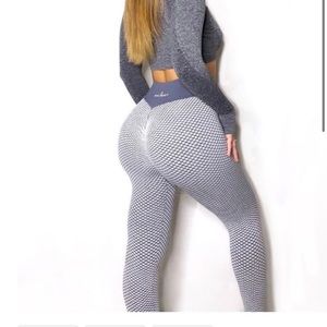 Built body leggings